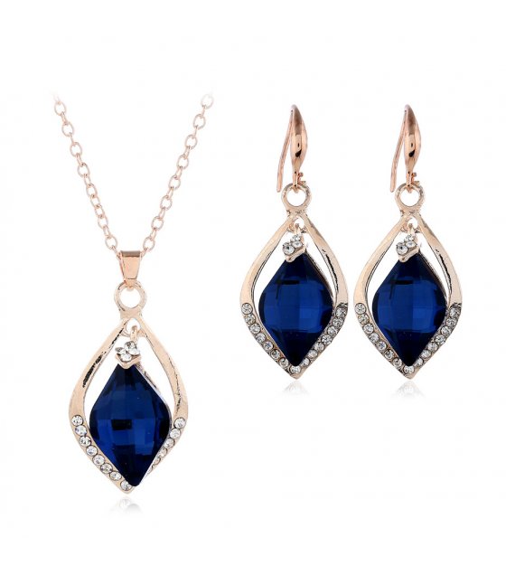 SET580 - Blue Crystal Necklace Set